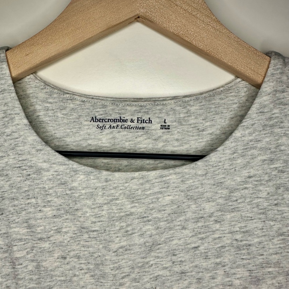 Abercrombie & Fitch Light Gray Bodysuit - Picture 2 of 4